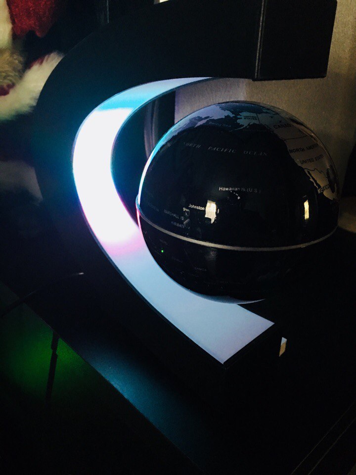 Magnetic Floating Globe