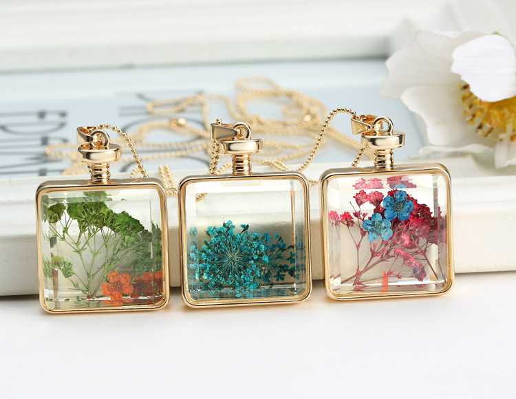Square Glass Flower Pendant