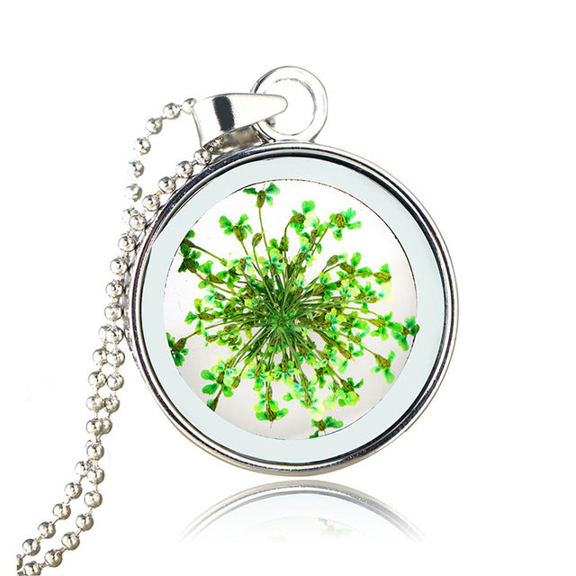 Round Pressed Flowers Pendants