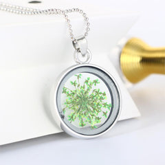 Round Pressed Flowers Pendants