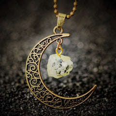 Vintage Moon Necklace Irregular Natural Stone